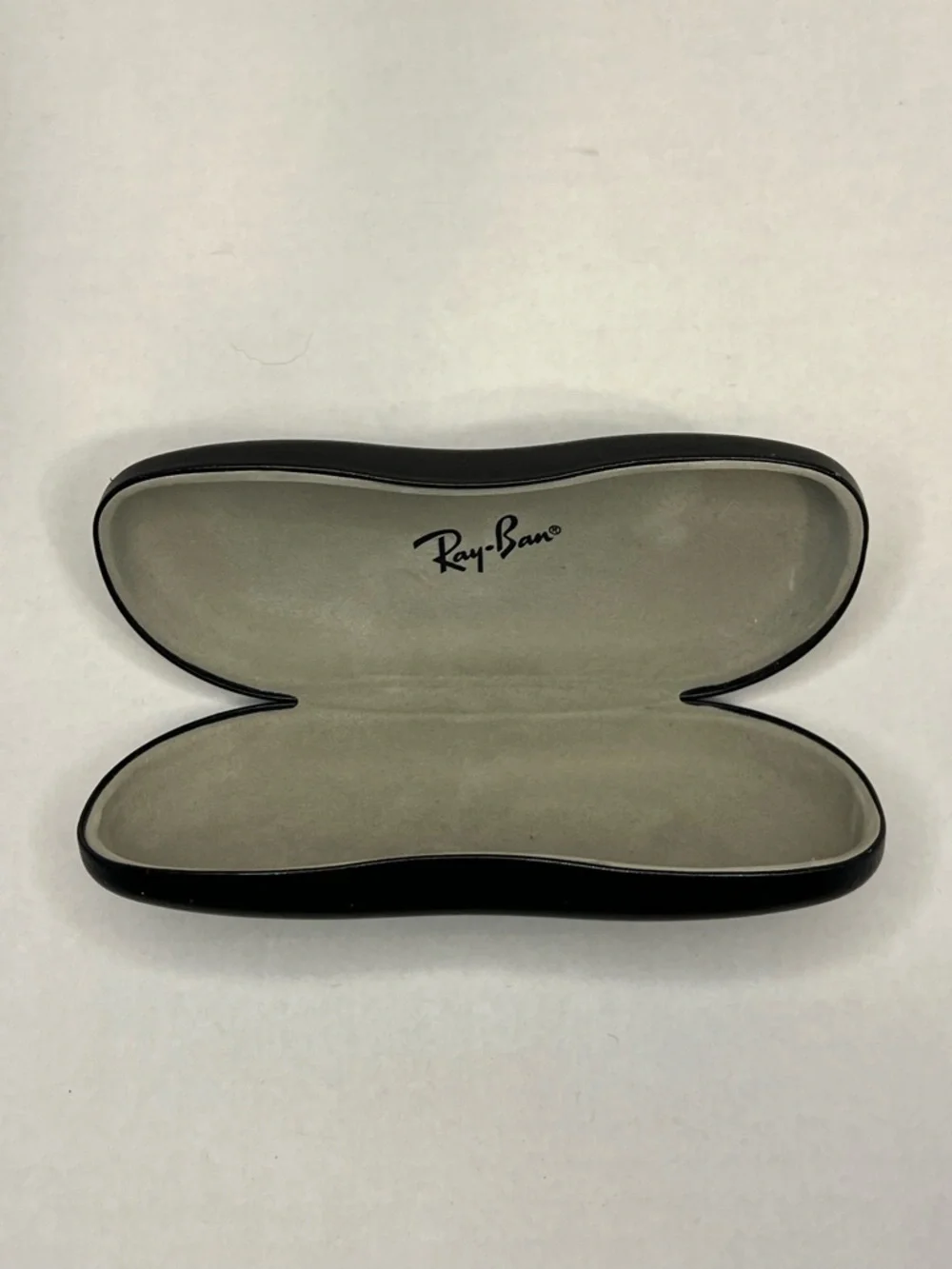 Hard shell Ray-Ban‎ sunglasses case